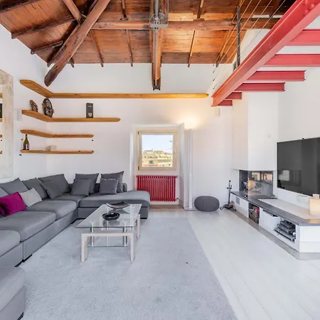 Mrbrown Luxury Terrace With Pool Rom
